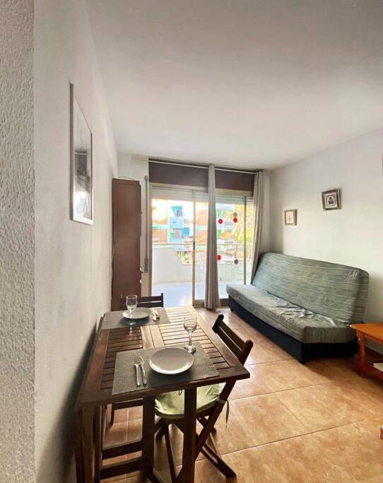 Offre Speciale! Appartement Portaventura 살루 외부 사진